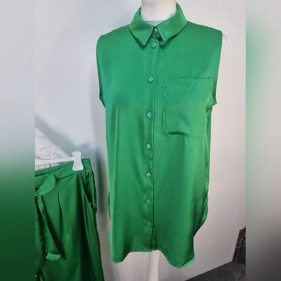 NEW green satin outfit set blouse trousers uk 12 co ord - Picture 4 of 4